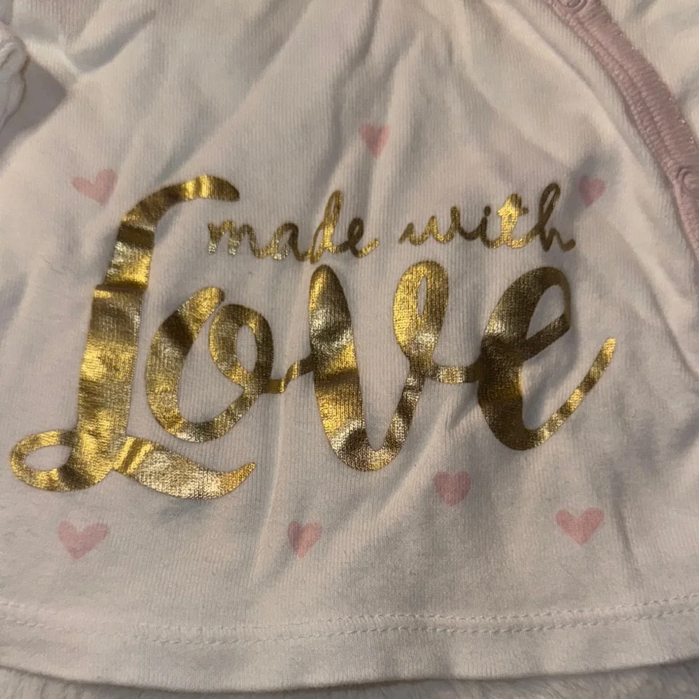 Gerber 0-3 months Organic Baby Outfit with Gold and Pink Accents